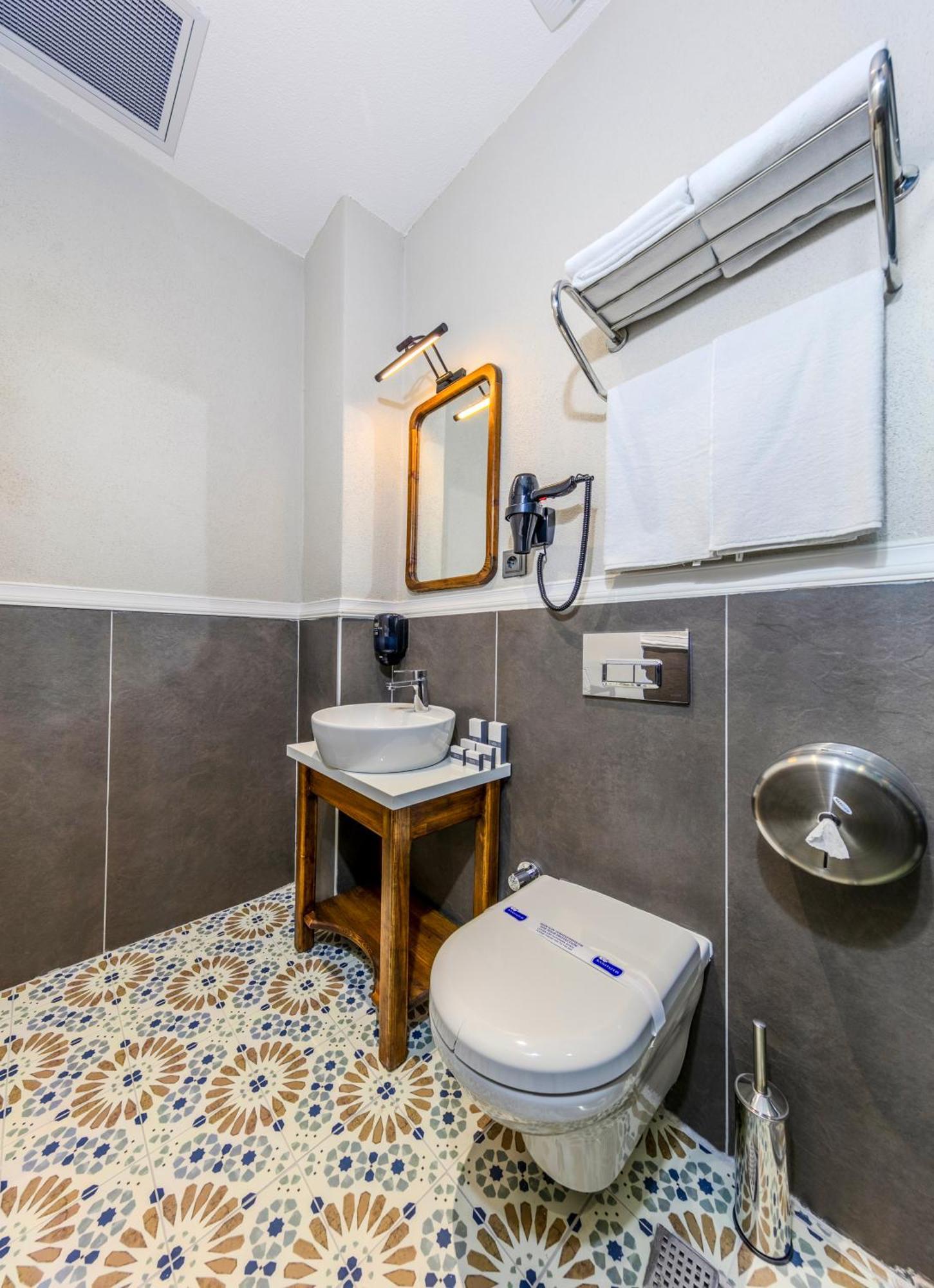 Nenessa Airport Hotel Arnavutkoy Экстерьер фото